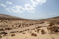 The Jandía Natural Park in Fuerteventura. the precipice of Pecenescal. Click to enlarge the image in Adobe Stock (new tab).