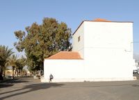 The village of Casillas del Ángel in Fuerteventura. The Sainte-Anne. Click to enlarge the image in Adobe Stock (new tab).