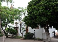 The town of Icod de los Vinos in Tenerife. St. Mark's Church. Click to enlarge the image in Adobe Stock (new tab).