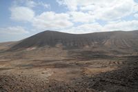 The town of La Oliva in Fuerteventura. The Protected Landscape Vallebron. Click to enlarge the image in Adobe Stock (new tab).