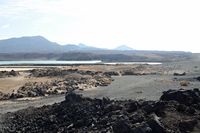 The town of Yaiza in Lanzarote. The salt of Janubio. Click to enlarge the image in Adobe Stock (new tab).