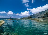 L'île d'El Hierro aux Canaries. Les piscines naturelles de la Maceta (auteur Office de Tourisme des Canaries). Cliquer pour agrandir l'image.