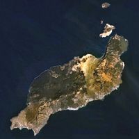L'île de Lanzarote aux Canaries. Image satellitaire. Cliquer pour agrandir l'image.