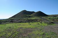 The village of Guatiza in Lanzarote. The Guenia volcano between El Mojon and Guatiza. Click to enlarge the image.