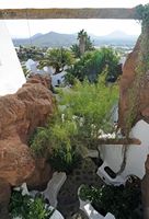 The village of Nazaret in Lanzarote. The house of Omar Sharif. Click to enlarge the image.