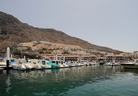 Le village de Puerto de Santiago à Ténériffe. Port d'Acantilado de Los Gigantes. Cliquer pour agrandir l'image.