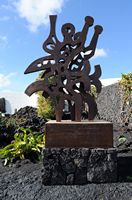 The village of Tahíche in Lanzarote. Sculpture Cesar Manrique "El Triunfador" (The Triumphateur) 1989. Click to enlarge the image.