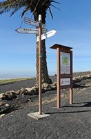 The village of Los Valles in Lanzarote. hiking trail Panel PR LZ 16 at the Ermita de las Nieves. Click to enlarge the image.