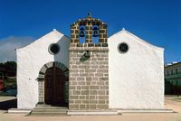 The town of Alajeró in La Gomera. the Saviour Church. Click to enlarge the image.