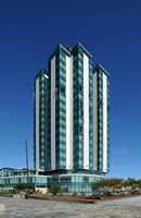 The city of Arrecife in Lanzarote. Gran Hotel. Click to enlarge the image.