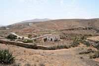 The town of Betancuria in Fuerteventura. The hermitage of San Diego Alcalá (Alcalá San Diego). Click to enlarge the image.