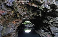 The chasms of Jameos del Agua in Haría in Lanzarote. Volcanic hose. Click to enlarge the image.