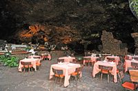 The chasms of Jameos del Agua in Haría in Lanzarote. Restaurant Jameo Grande. Click to enlarge the image.