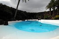 The chasms of Jameos del Agua in Haría in Lanzarote. The artificial basin. Click to enlarge the image.