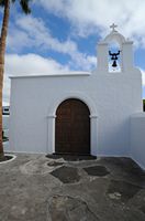 The town of Haría in Lanzarote. The chapel of Santa Bárbara Máguez. Click to enlarge the image.