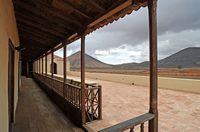 La Casa de los Coroneles in La Oliva in Fuerteventura. Terrace. Click to enlarge the image.