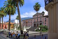 The town of La Orotava in Tenerife. La mairie. Click to enlarge the image.