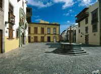 The city of Las Palmas in Gran Canaria. The Vegueta district of Las Palmas (Canary Tourism Office author). Click to enlarge the image.