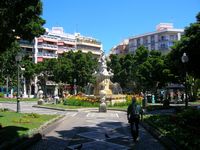 La ville de Santa Cruz à Tenerife. Plaza Weyler. Cliquer pour agrandir l'image.