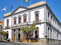 The town of Santa Cruz de Tenerife. City Hall. Click to enlarge the image.