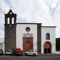 La ville de Teguise à Lanzarote. Façade de l'ancienne église Saint-François. Cliquer pour agrandir l'image.