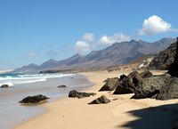 The village of Cofete in Fuerteventura. Cofete Beach (author Selim Moreiro). Click to enlarge the image in Panoramio (new tab).
