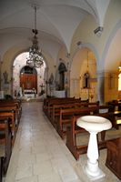 Le village de Povlja, île de Brač en Croatie. L'église Saint-Jean-Baptiste. Cliquer pour agrandir l'image dans Adobe Stock (nouvel onglet).