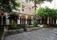 Kloster des Klosters der dominikanischen an Dubrovnik. Klicken, um das Bild in Adobe Stock zu vergrößern (neue Nagelritze).