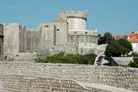 Les fortifications de Dubrovnik en Croatie. Fortifications du nord. Fortifications du nord. Cliquer pour agrandir l'image dans Adobe Stock (nouvel onglet).