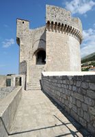 Minceta-Festung. Klicken, um das Bild in Adobe Stock zu vergrößern (neue Nagelritze).