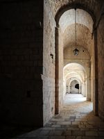 Festung Sankt Lorentz. Klicken, um das Bild in Adobe Stock zu vergrößern (neue Nagelritze).