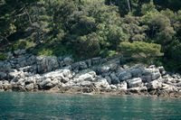 L'île de Lokrum en Croatie. Côte rocheuse. Cliquer pour agrandir l'image.