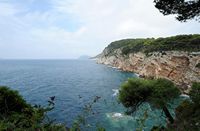 Les îles Élaphites en Croatie. Côte de Koločep. Cliquer pour agrandir l'image.