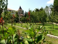 Le monastère de Visovac (auteur N. P. Krka). Cliquer pour agrandir l'image.