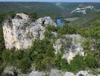 Le parc national de la Krka en Croatie. La forteresse de Bogočin (auteur N. P. Krka). Cliquer pour agrandir l'image.