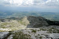 Le parc naturel du Biokovo en Croatie. La vue vers le nord sur la Zagora depuis le mont Saint-Georges (Sveti Jure). Cliquer pour agrandir l'image.