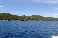 La presqu'île de Pelješac en Croatie. Pelješac vue depuis le catamaran de Mljet. Cliquer pour agrandir l'image.