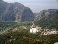 La rivière Cetina en Croatie. Une usine sur la Cetina (auteur OnkelJohn). Cliquer pour agrandir l'image.