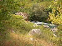 La rivière Cetina en Croatie. Kayaking sur la Cetina (auteur ArturM). Cliquer pour agrandir l'image.