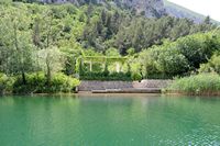 The restaurant Kastil Slanica seen since the Cetina river. Click to enlarge the image.