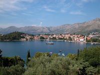 Le village de Cavtat en Croatie. La baie de Cavtat. Cliquer pour agrandir l'image.