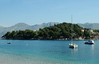 Le village de Cavtat en Croatie. Presqu'île de Rat. Cliquer pour agrandir l'image.