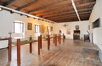 Le village de Škrip, île de Brač en Croatie. Le musée ethnographique. Cliquer pour agrandir l'image.