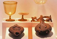 La ville de Baška Voda en Croatie. Objets archéologiques trouvés à Gradina. Cliquer pour agrandir l'image.