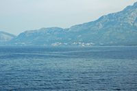 La ville de Baška Voda en Croatie. Baška Voda et Brela. Cliquer pour agrandir l'image.
