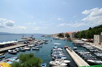 La ville de Bol, île de Brač, en Croatie. Le port de Bol. Cliquer pour agrandir l'image.