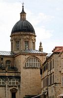 La ville close de Dubrovnik en Croatie. Quartier de la Cathédrale. Cathédrale de l'assomption. Cliquer pour agrandir l'image.