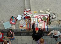 Strasse Saint Dominique. Klicken, um das Bild zu vergrößern.