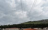 Les fortifications de Dubrovnik en Croatie. Fortifications du nord. Téléphérique. Cliquer pour agrandir l'image.