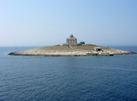 La ville de Hvar, île de Hvar en Croatie. Îlot Pokonji Dol (auteur Donar Reiskoffer). Cliquer pour agrandir l'image.